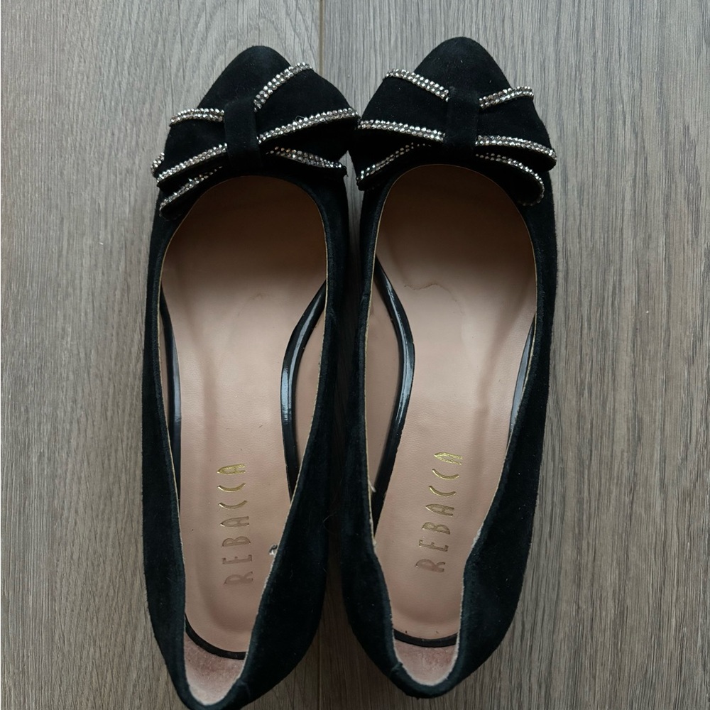 Black Cat Heels with Bow Detail